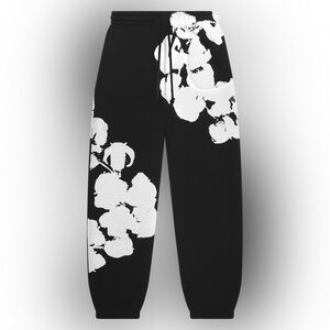 Cotton Wreath Baggy Sweatpants Black